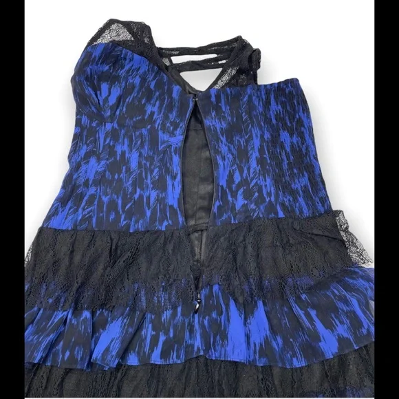 🛍️SALE🛍️ GUESS Black & Cobalt Blue Ruffled Lace Tiered Mini Dress - Picture 8 of 12